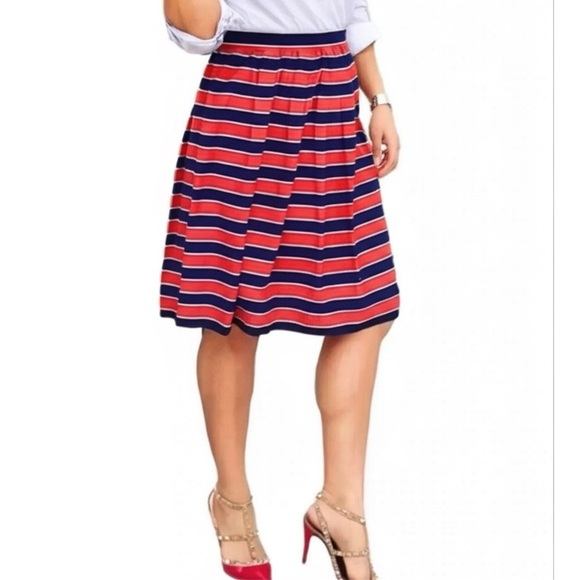 J. CREW 100% Silk Skirt A Line Pleated Retro Style Navy Red Stripe Pleats Sz 2 - Picture 1 of 13